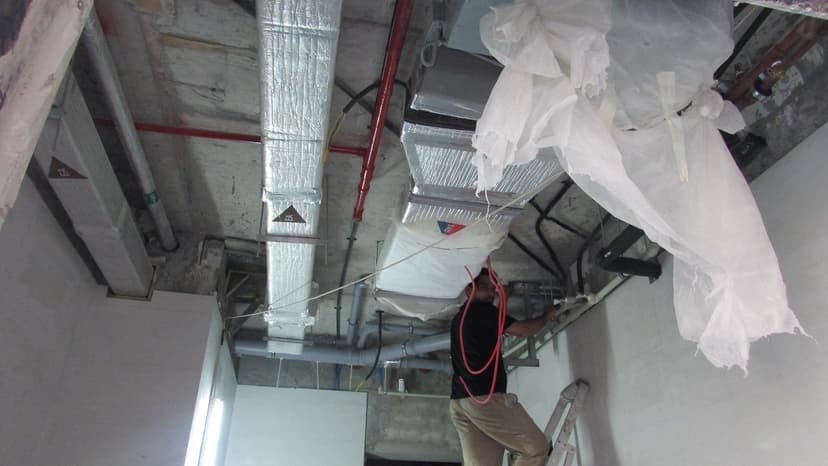 Bahwan Tower construction — photo 27