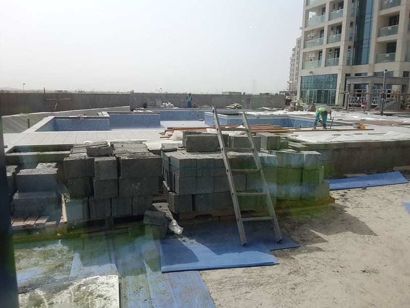 The Hills construction — photo 43