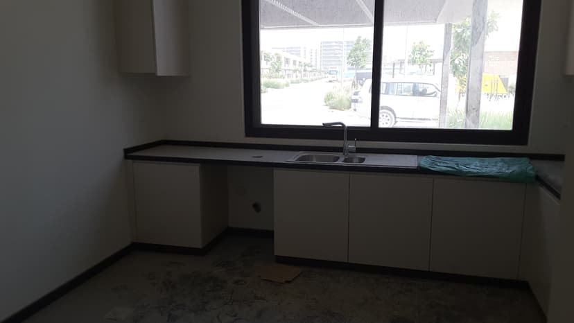 DAMAC Hills - Trinity construction — photo 12