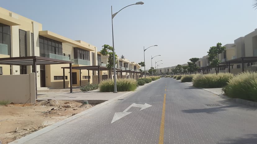 DAMAC Hills- Pelham construction — photo 21