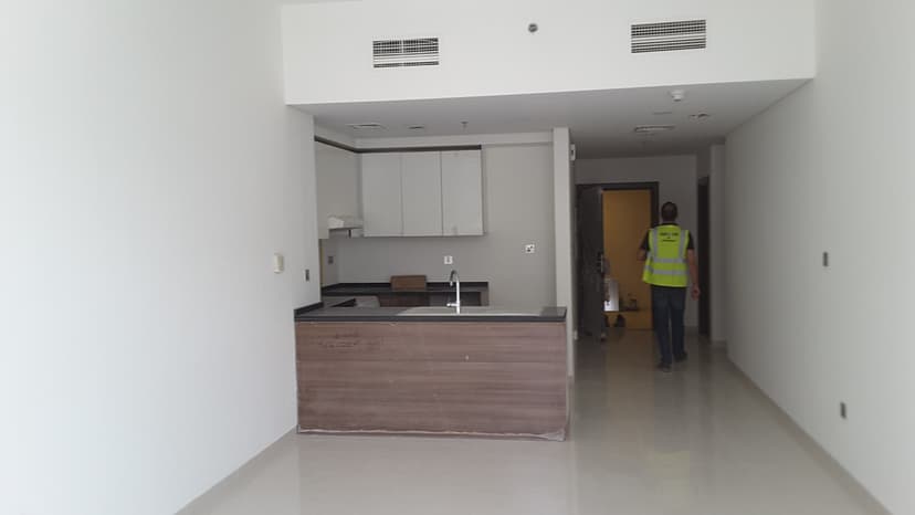 DAMAC Hills - Orchid construction — photo 26