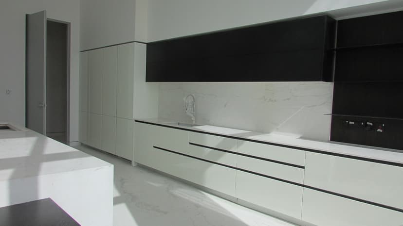 Palme Couture construction — photo 22