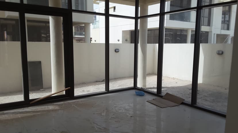 DAMAC Hills - Calero construction — photo 26