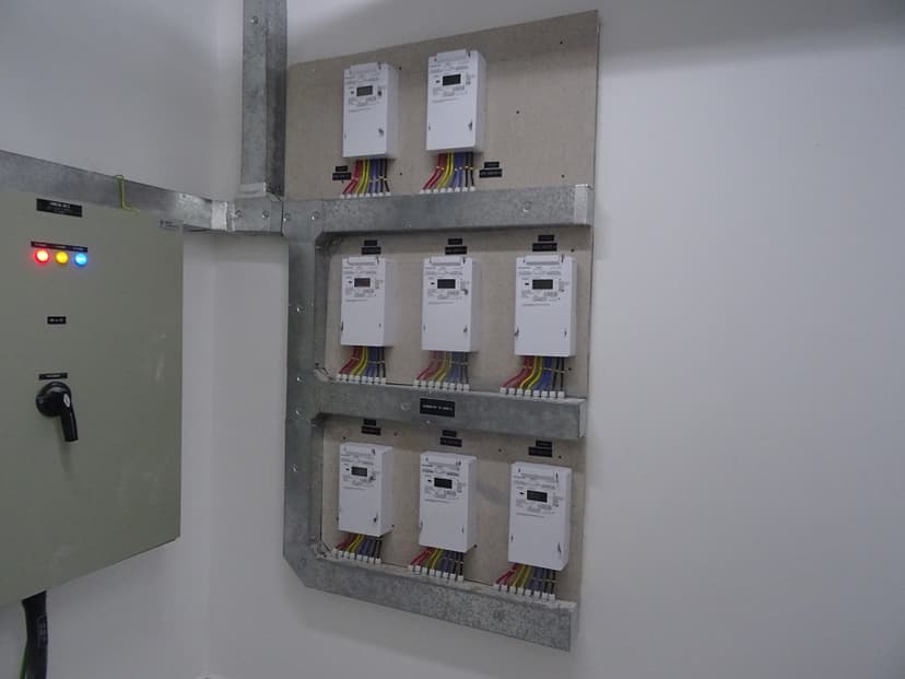 Topaz Residences 1 construction — photo 2