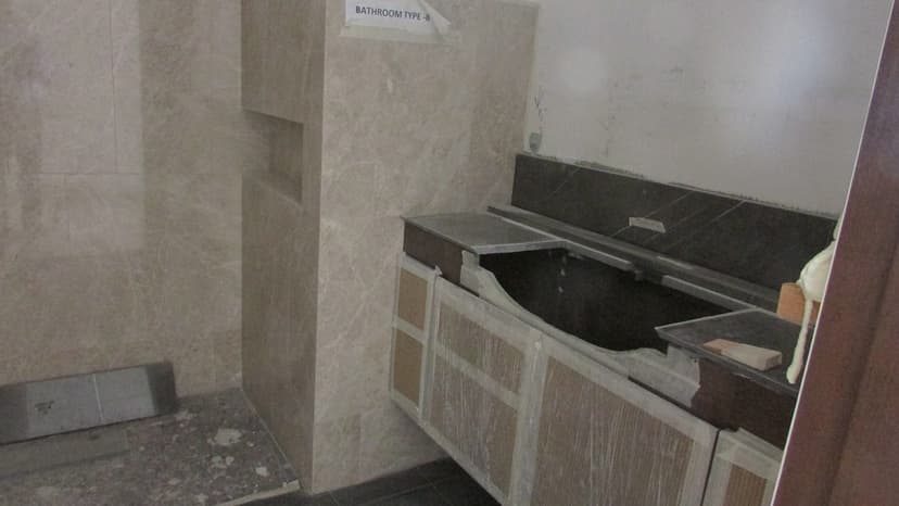 The Residences construction — photo 51