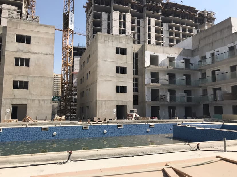 Roxana Residence construction — photo 33