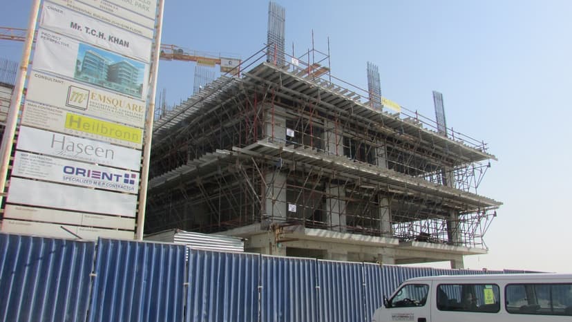 Al Haseen Residence construction — photo 85