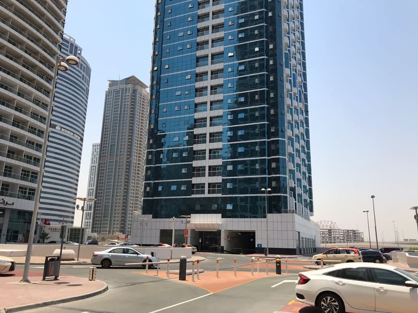 New Dubai Gate2 construction — photo 16