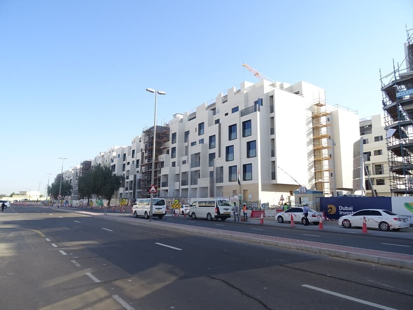 Mirdif Hills- Janayen Avenue construction — photo 29