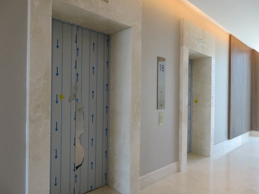 The Residences construction — photo 18