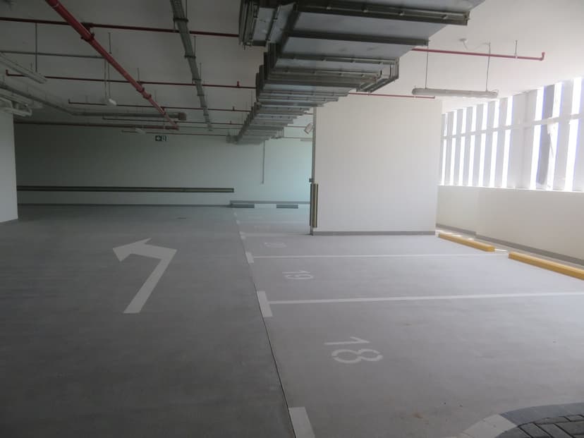 La-Riviera Apartments construction — photo 22