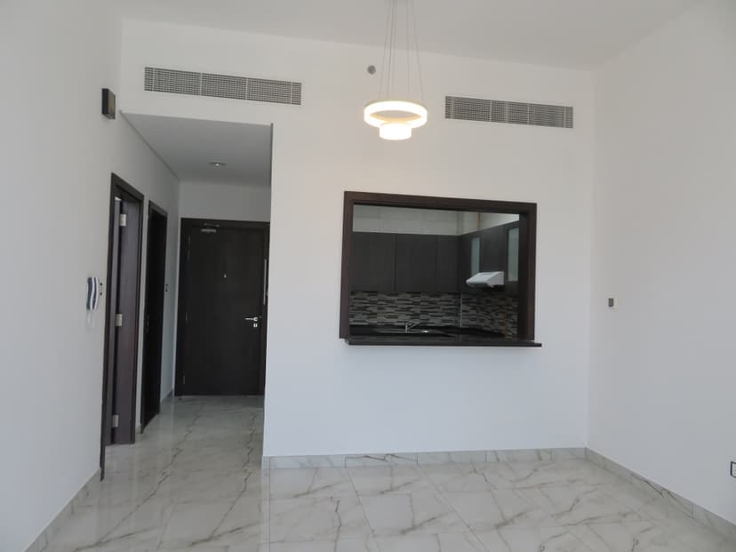 Micasa Avenue construction — photo 7
