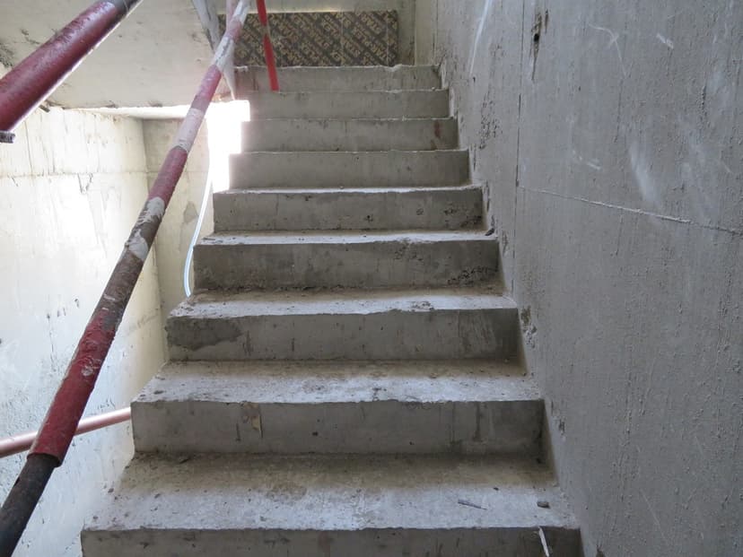 V2 construction — photo 61