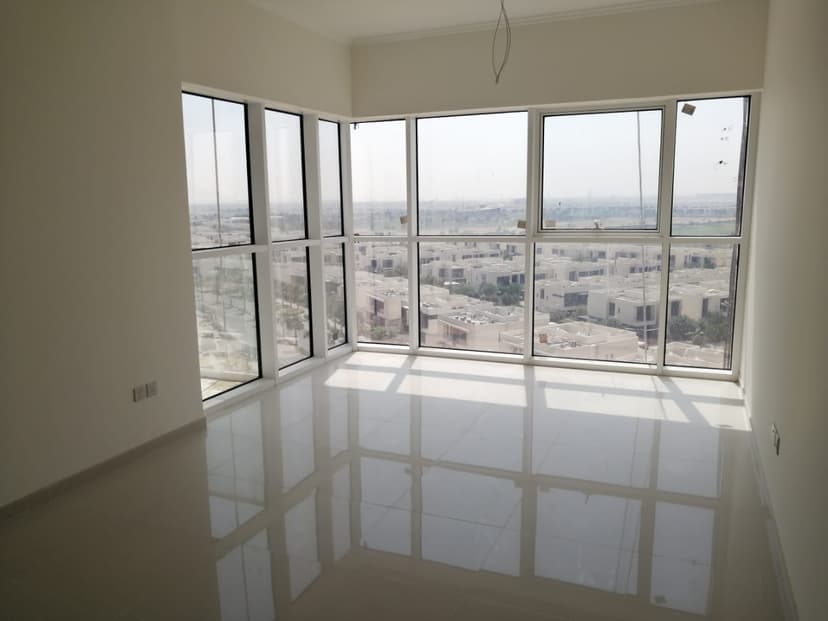 DAMAC Hills - Carson construction — photo 43