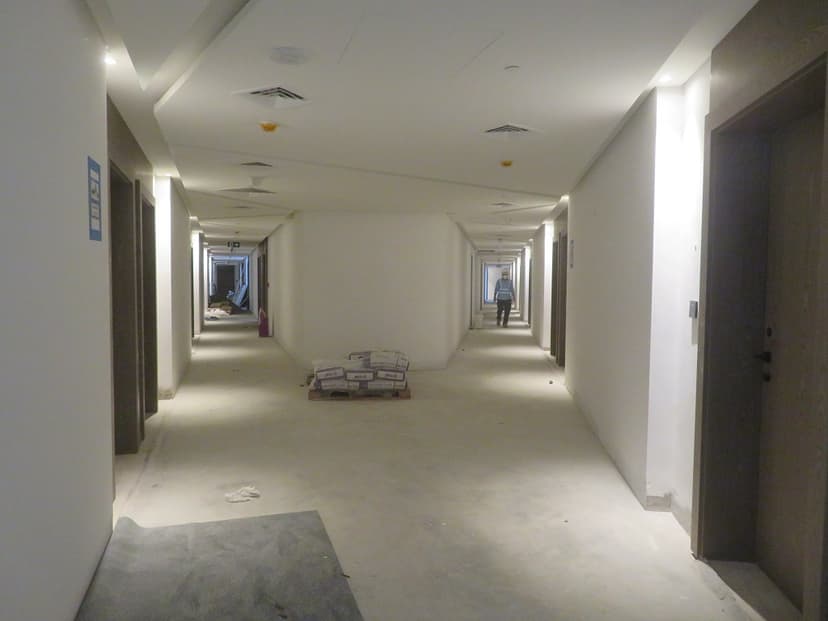 Paramount Tower Hotel & Residences construction — photo 29