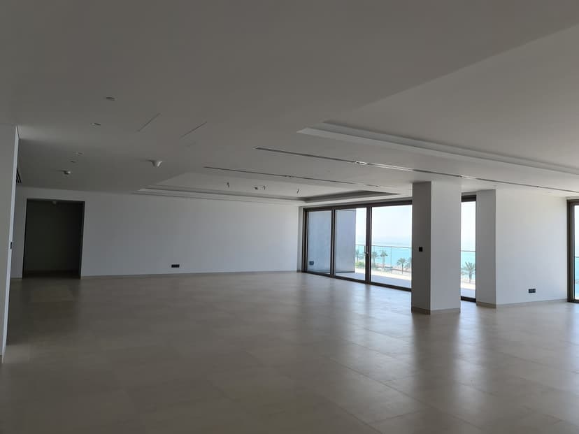 W Residences Dubai - The Palm construction — photo 18