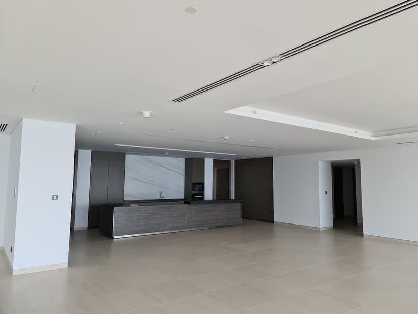 W Residences Dubai - The Palm construction — photo 21