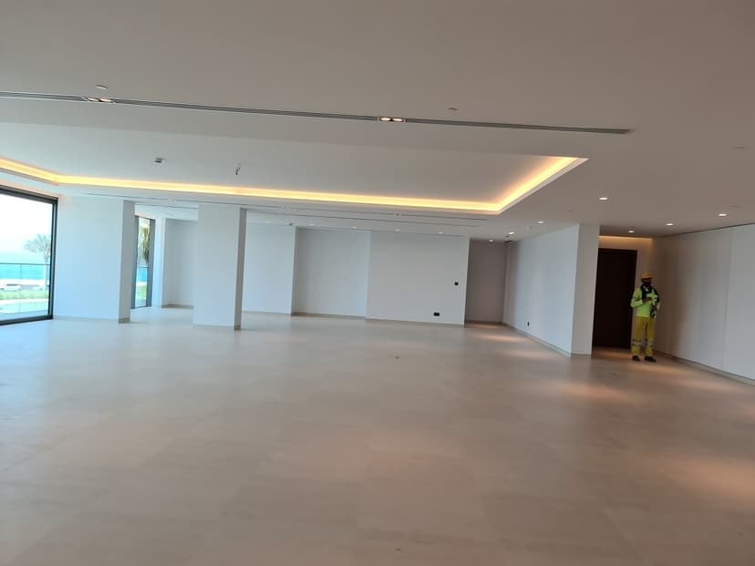W Residences Dubai - The Palm construction — photo 24