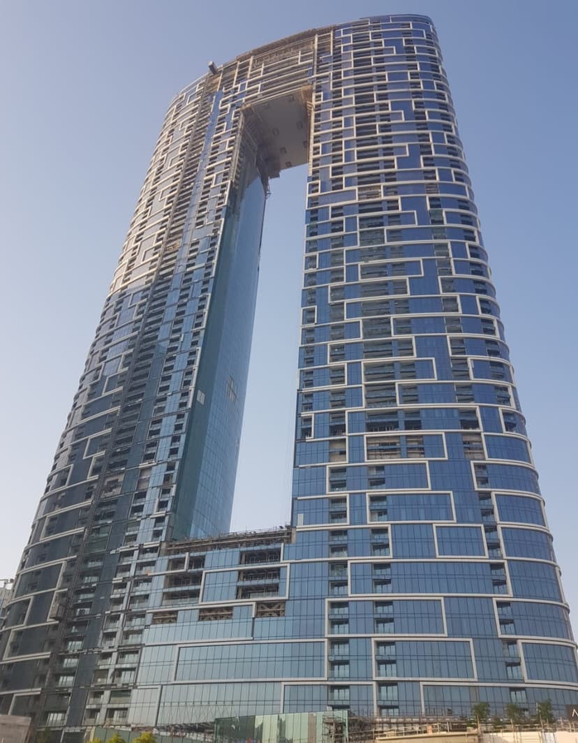 Jumeirah Gate construction — photo 34