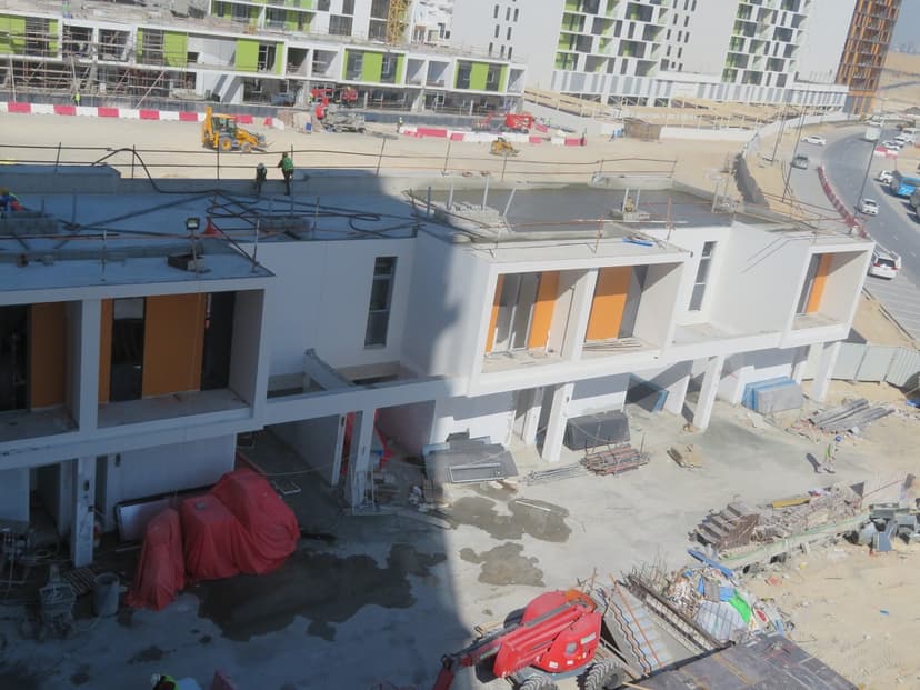 The Pulse Residence Icon construction — photo 16