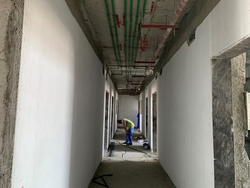 Azizi Riviera 5 construction — photo 56