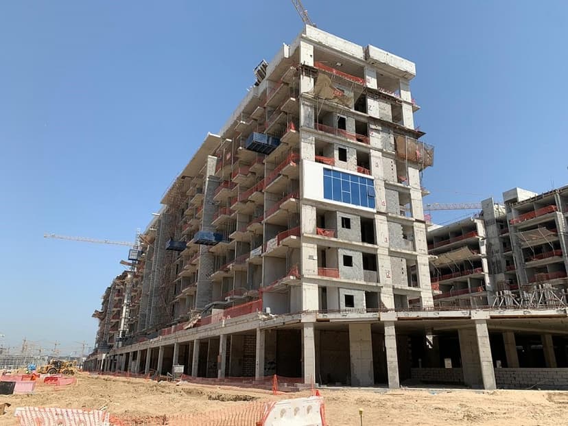 Azizi Riviera 16 construction — photo 58