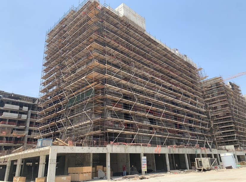 Azizi Riviera 6 construction — photo 45
