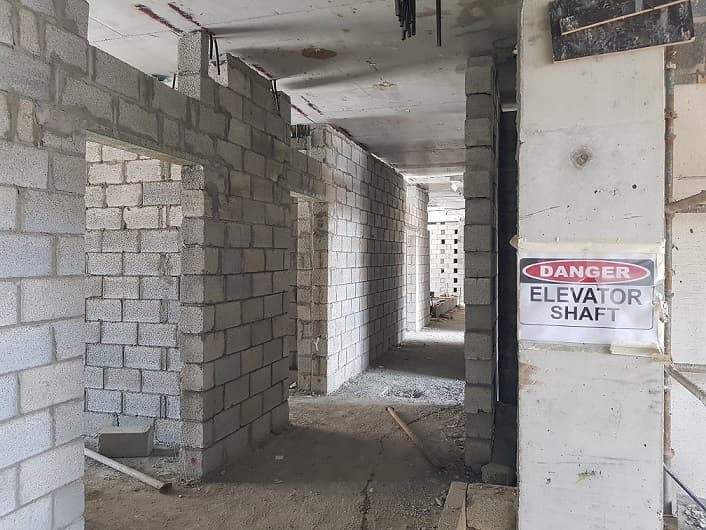 Azizi Riviera 19 construction — photo 52