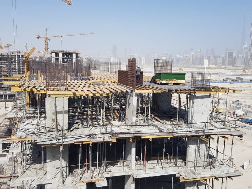 Azizi Riviera 22 construction — photo 47
