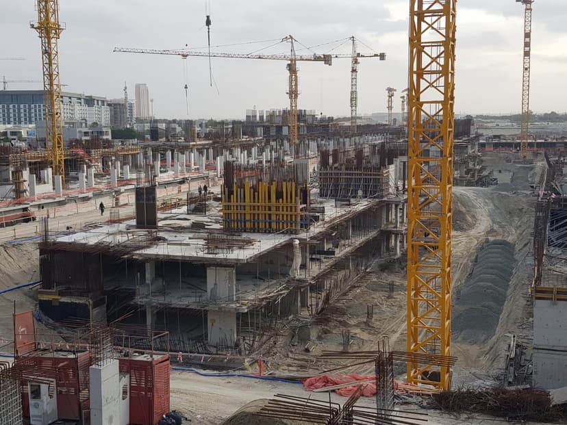 Azizi Riviera 26 construction — photo 56