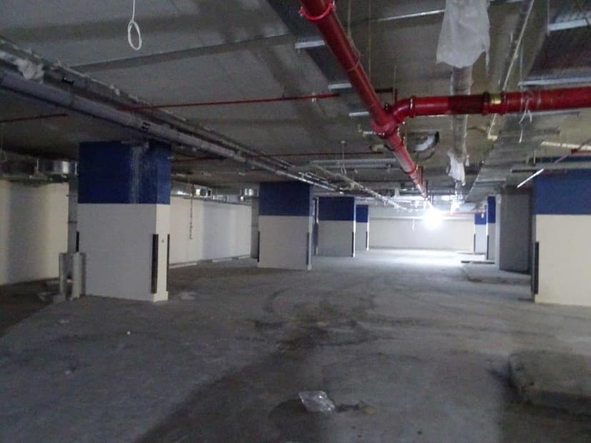 Azizi Riviera 12 construction — photo 40