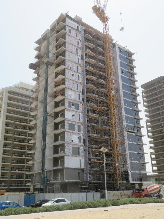 V2 construction — photo 48