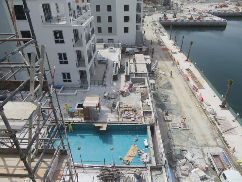 La Rive construction — photo 48