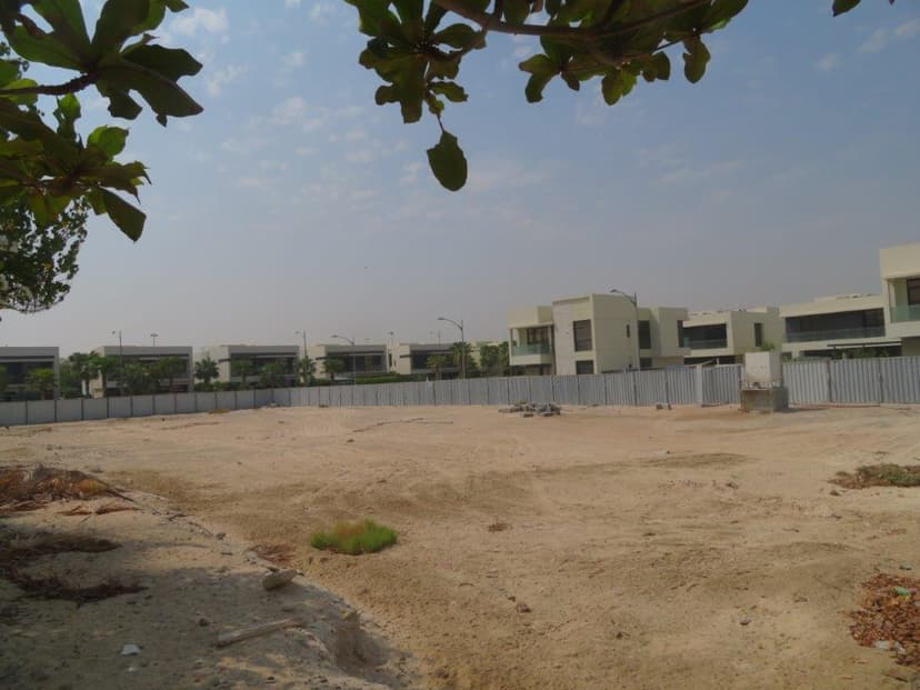 DAMAC Hills - Silver Springs 3 construction — photo 77