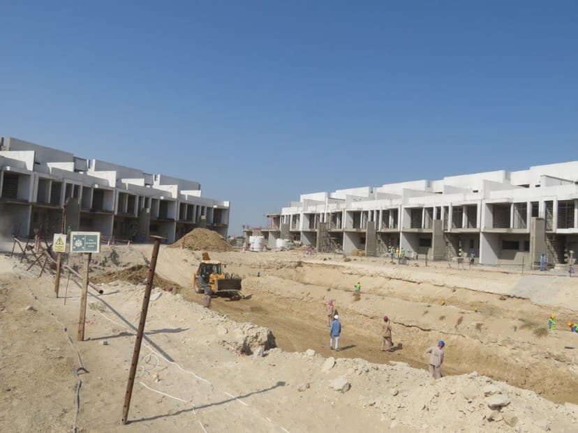 The Royal Estate Plot 2 Phase B construction — photo 28