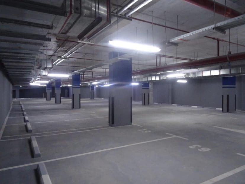 Azizi Riviera 6 construction — photo 7