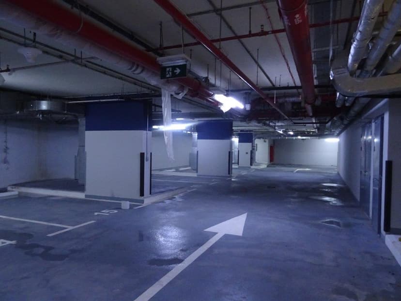 Azizi Riviera 11 construction — photo 7