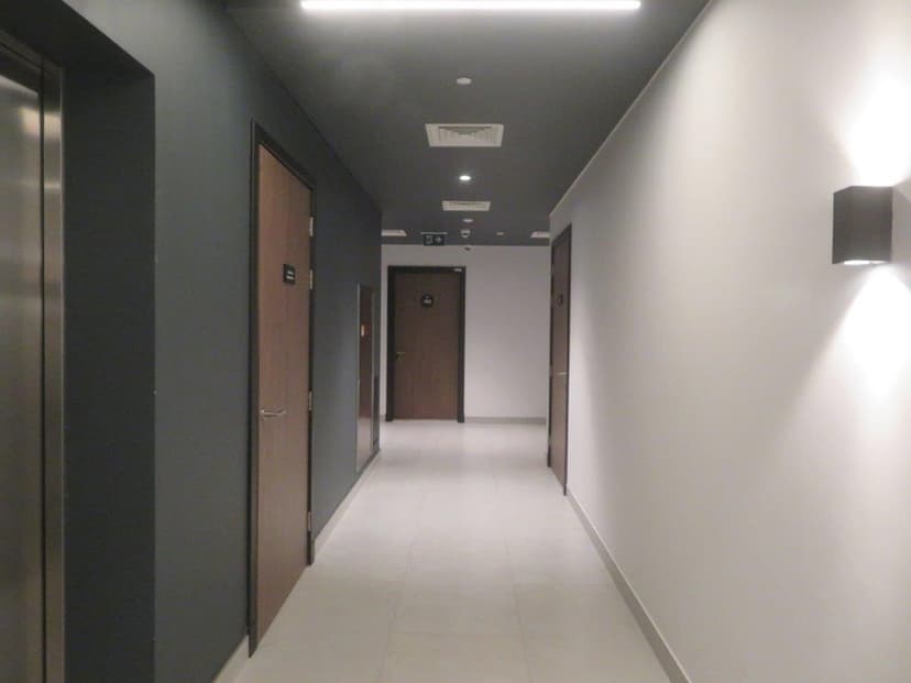 Sun Point Dubai construction — photo 8