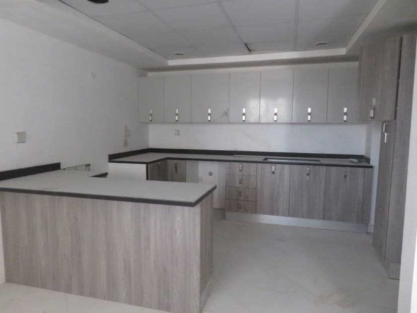 The Royal Estate Plot 2 Phase A construction — photo 30