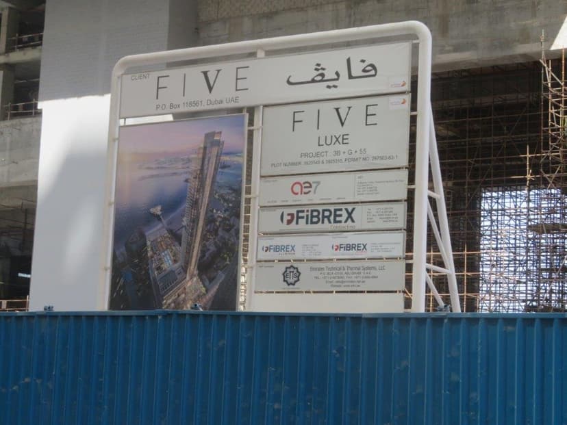 Five Luxe construction — photo 53
