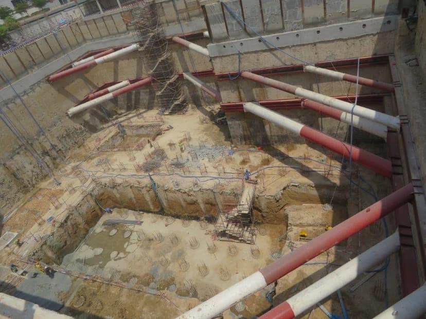 MBL Royal construction — photo 45