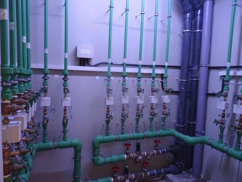 Azizi Riviera 14 construction — photo 7