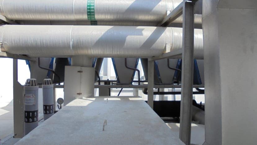 Azizi Riviera 22 construction — photo 15
