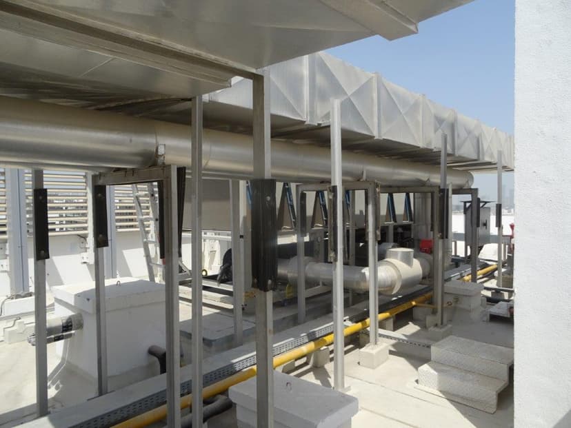 Azizi Riviera 33 construction — photo 10
