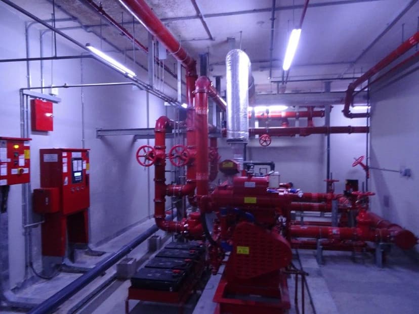 Azizi Riviera 33 construction — photo 13