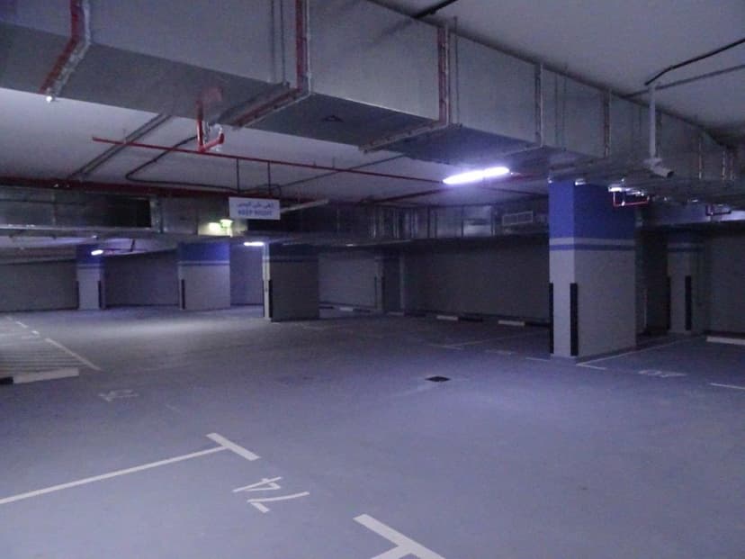 Azizi Riviera 33 construction — photo 5