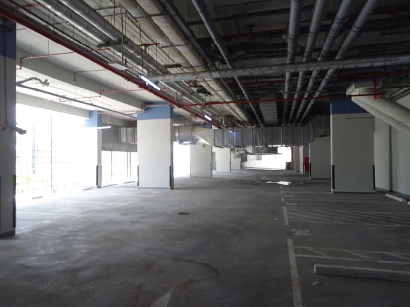Azizi Riviera 9 construction — photo 16