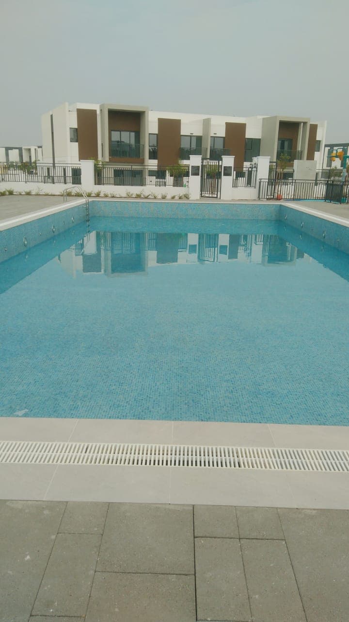 La Rosa 3 construction — photo 3