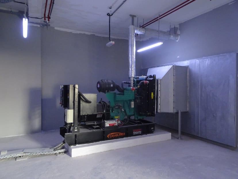 Azizi Riviera 31 construction — photo 14