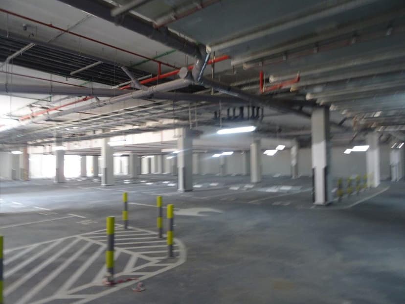 Azizi Riviera 41 construction — photo 18